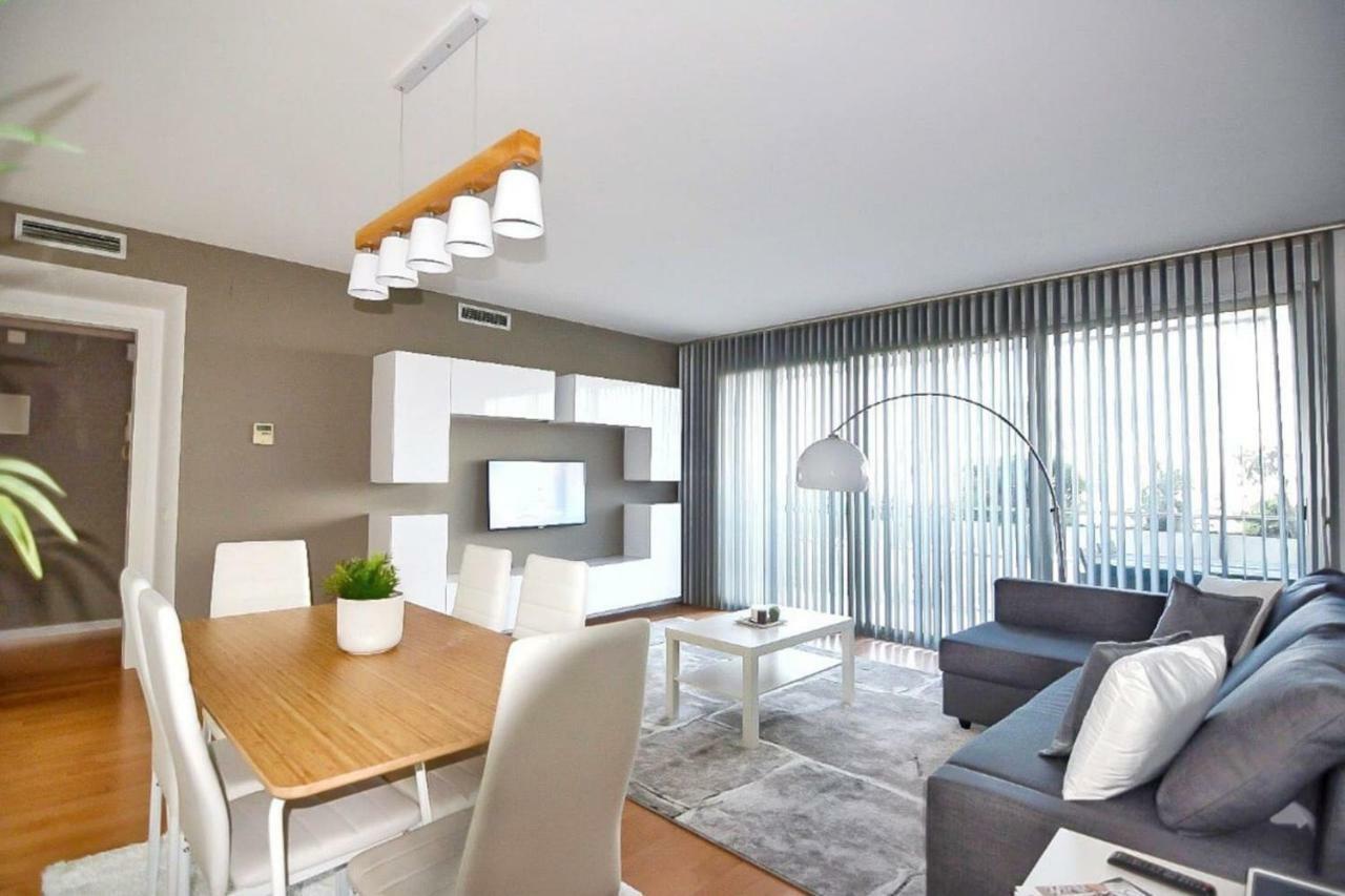 Lodging Apartments Forum 25 - Barcelona Forum Apartment Sant Adria de Besos Dış mekan fotoğraf