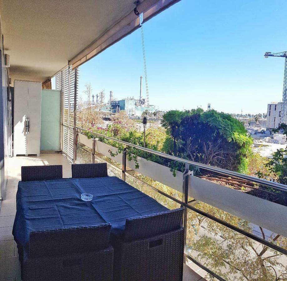Lodging Apartments Forum 25 - Barcelona Forum Apartment Sant Adria de Besos Dış mekan fotoğraf
